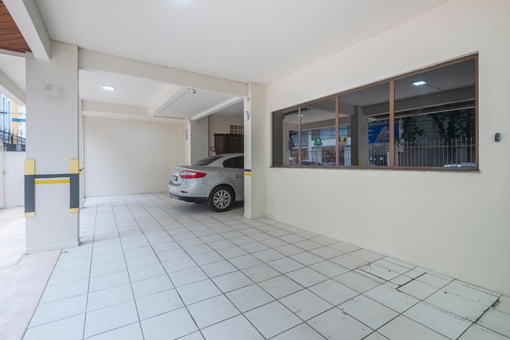 101 2 Quartos Apartment